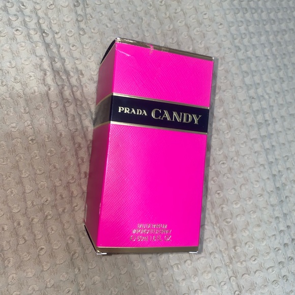 Prada Perfume , new CANDY women’s perfume - Picture 2 of 3